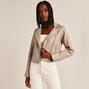Abercrombie‎ & Fitch Women's Beige Leather Jacket XS